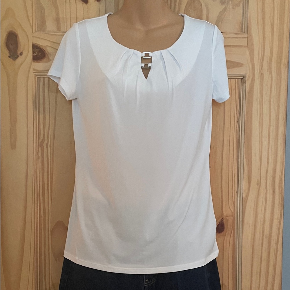 Studio Works White Short-Sleeve Keyhole Blouse with Metal Accent